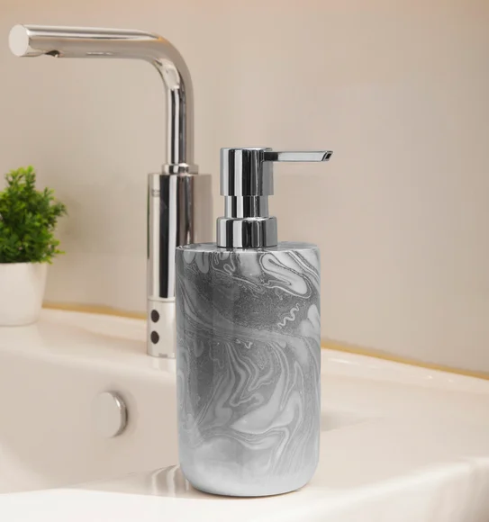 Azure Soap Dispenser Polyresin Soap Dispenser Silver