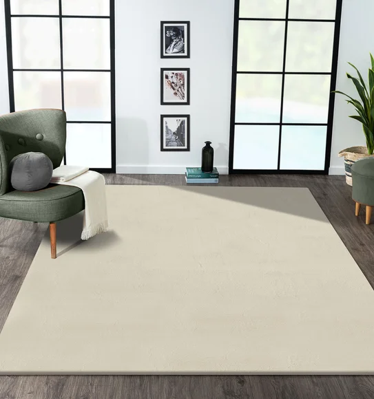 Angola 2 Solid Machine Made Carpet Champagne