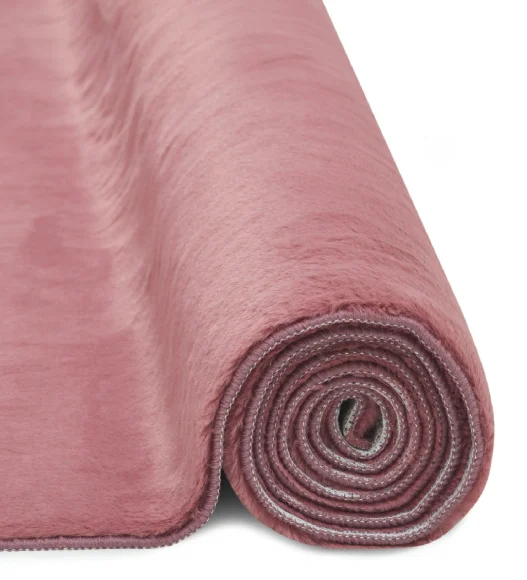 Oslo Jr Rabit Fur Carpet Strawberry