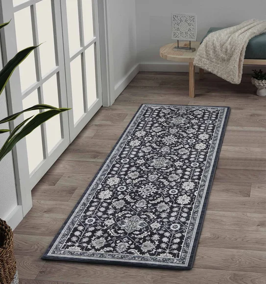Pop Classical Runner Charcoal