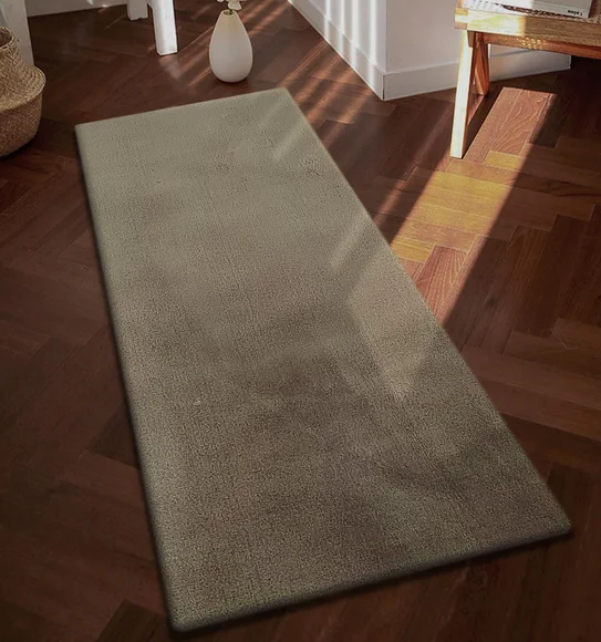 New Oslo Rabit Fur Runner Olive