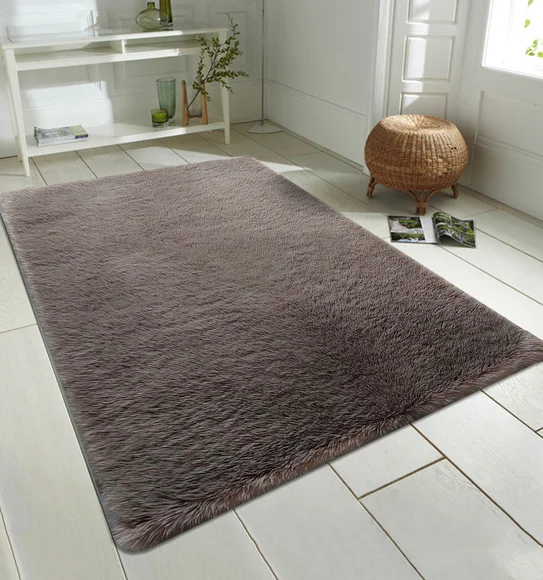 Fiona Solid Machine Made Carpet Brown