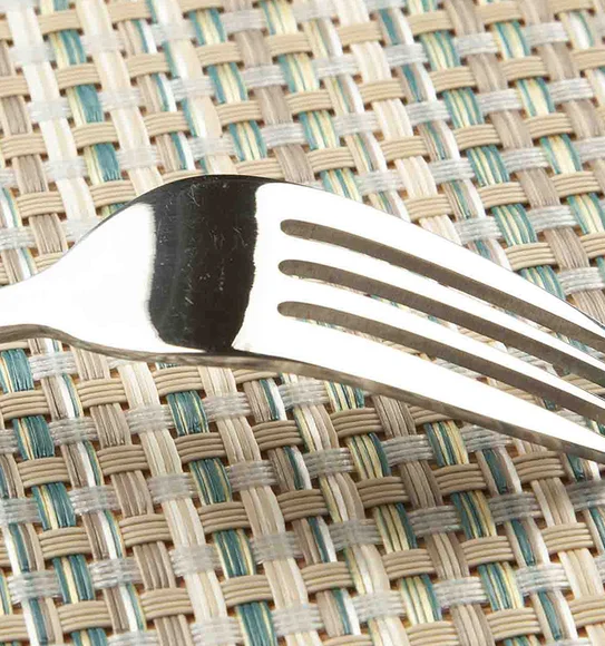 Avono Heat Resistant and Washable Table Mat Beige