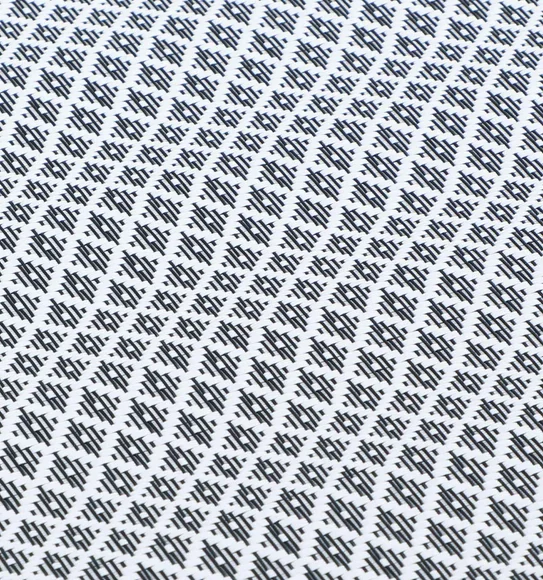 Avono Heat Resistant and Washable Table Mat White