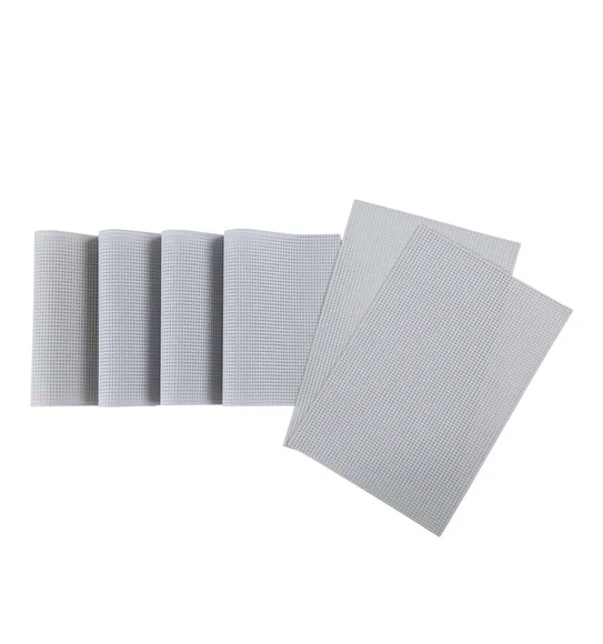 Avono Heat Resistant and Washable Table Mat Grey