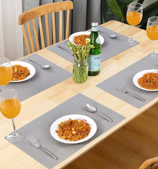Avono Heat Resistant and Washable Table Mat Silver