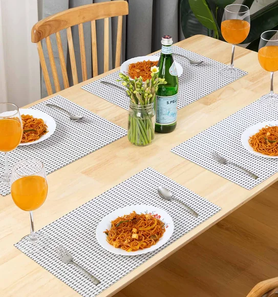 Avono Heat Resistant and Washable Table Mat White