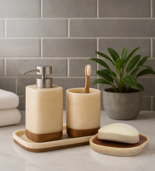 Spaze 2 Polyresin Bath Set Cream and Brown