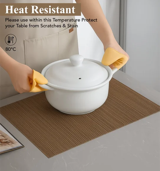 Avono Heat Resistant and Washable Table Mat Brown