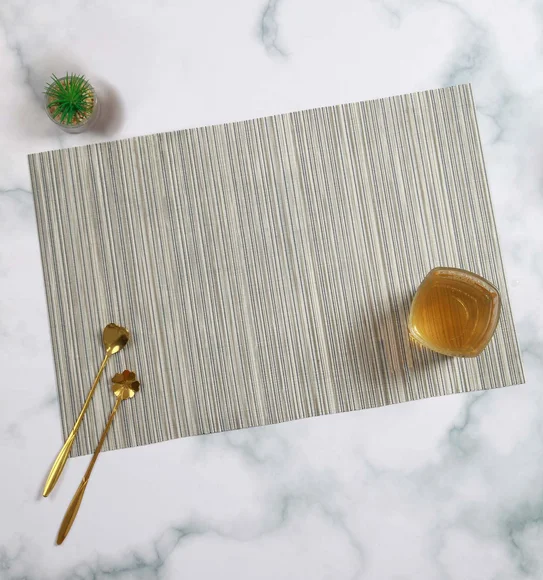 Avono Heat Resistant and Washable Table Mat Grey