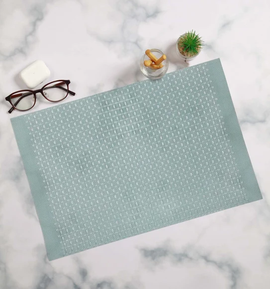 Avono Heat Resistant and Washable Table Mat Aqua