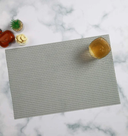 Avono Heat Resistant and Washable Table Mat Grey