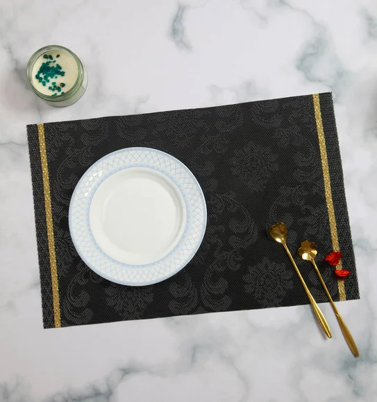 Avono Heat Resistant and Washable Table Mat Black