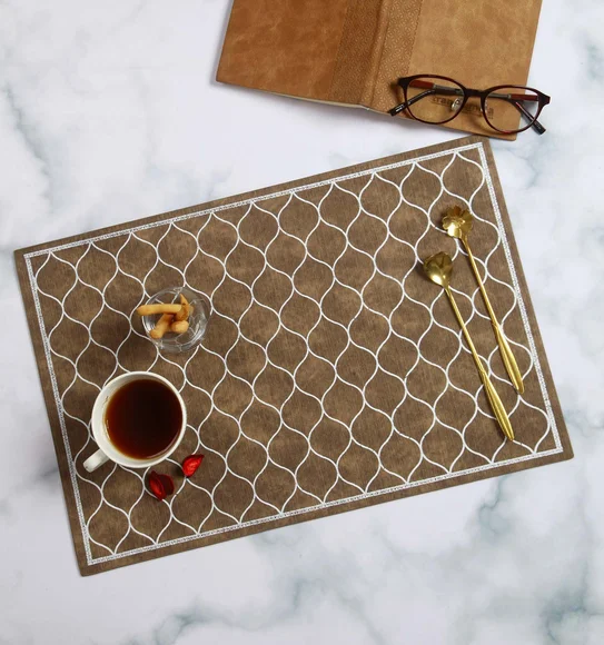 Canvas Solid Dining Table Mat Brown