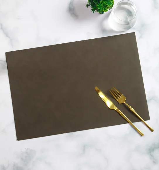 Canvas Solid Dining Table Mat Brown