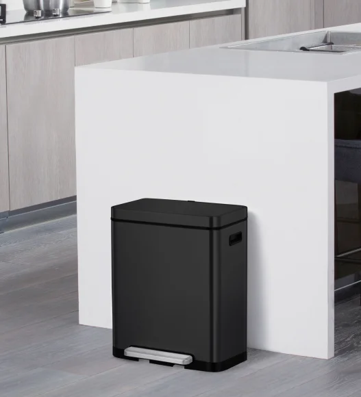 Eko 2368 X Cube Fingerprint resistant Step Bin Black