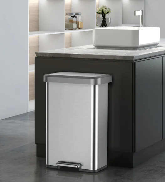 Eko 9382 Cozy Fingerprint Resistant Step Bin Metallic